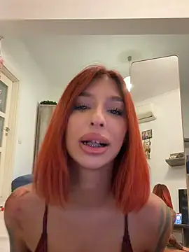 Atomikitten - Dildo Blowjob🙈