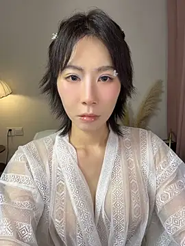 Nanako99 - 小粉插入5分钟