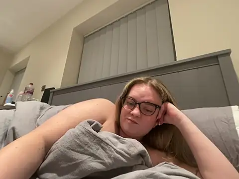 Honeyyy24 - Shower show