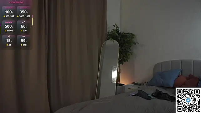 Gothgloria777 - flash pussy