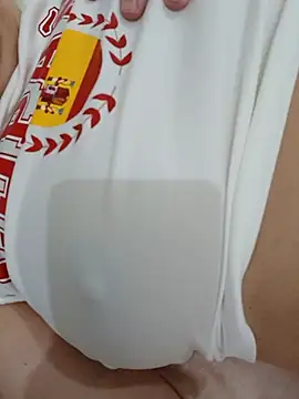 Laurinhasafad - PASSAR ÓLEO NO BICO DOS PEITOS🔥🔥💦💦