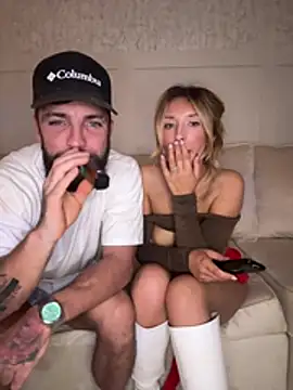 Hisnaughtylilthing - EVERY 90 tip gets SEX TAPE