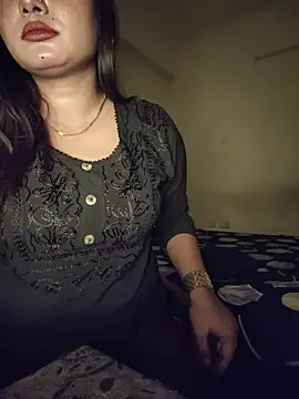 Shreshtha_sasha - Oil on Boobs