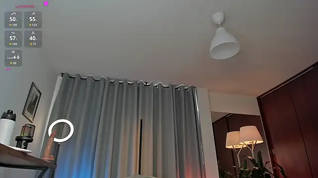 Karinnixx - Big Squirt