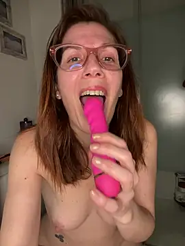 Daniela12339 - Tu profe hot está aqui❤️🔥