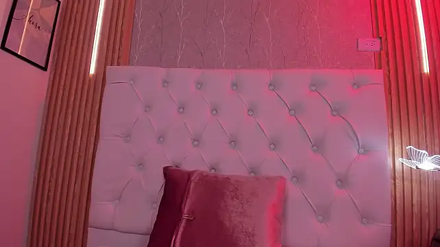 Estrellathekk - 🍑Twerk + slaps in ass🍑
