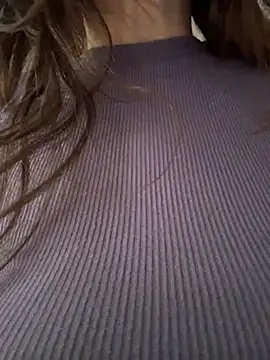 BeautifulMesss - Risky dildo fuck-male roomate downstairs