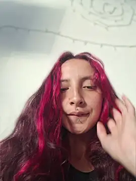 _Laary_Lily