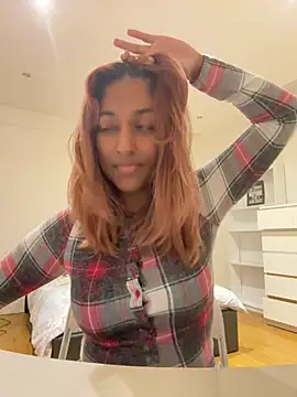 DonnaShy - Robe tease🫦