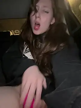 FroggyAnna - FINGER IN PUSSY IN DOGGY IN UBER