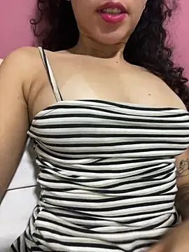 Venuseyes25 - peludinha melada