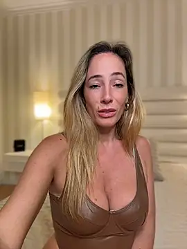 SweetAlegra_ - Last Tipper get Special video📹