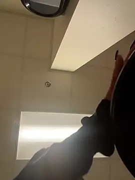 Controllercutie - Suck toes