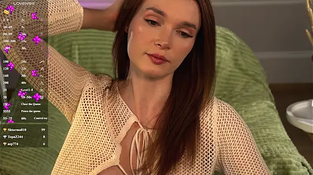 Eva_Golden - take off my top!