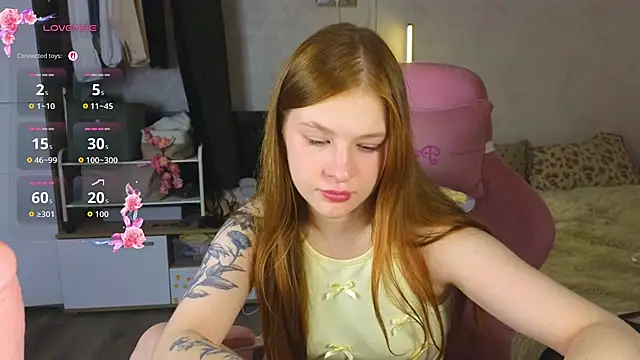 RitaGolden - orgasm with vibrator