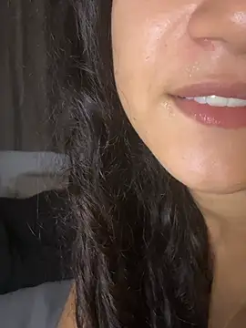Yummi_bigclit - Lush no cuzinho