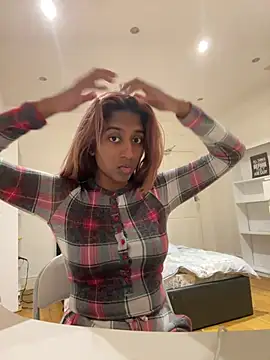 DonnaShy - Robe tease🫦