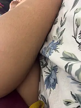 Miss_kanika76 - Pussy oil show