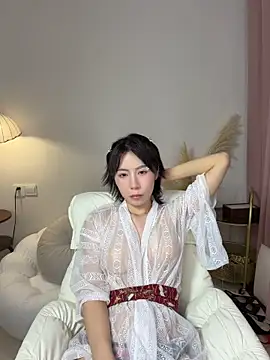 Nanako99 - 小粉插入5分钟