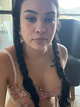 FOX_LATINA - Undress me on the balcony😈🤫🤫🤫