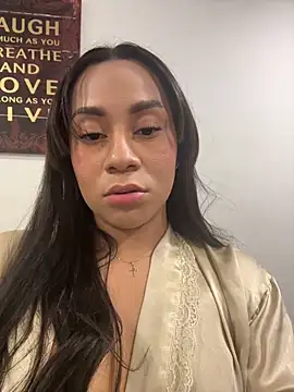 GabbyVoss - Lets Start Spicy! Oil On Butt + 15 Spank