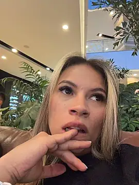 Mia_Rosee1 - Show squirt 💦💦💦