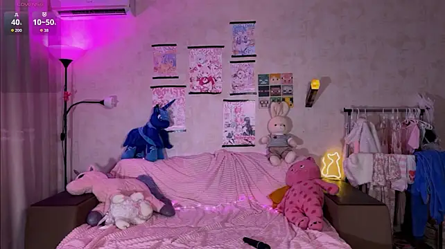 Fluttershyyy - toy inside my pussy