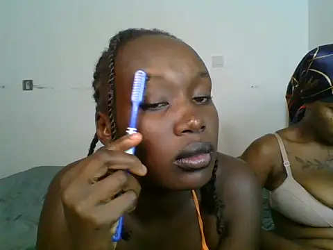 Sensual_kiki