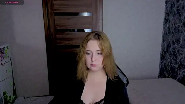 Kristy-Max - show tits