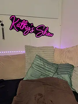 InKed-Kathy - boobs out + 10 slaps 🍒 + hot vid LT