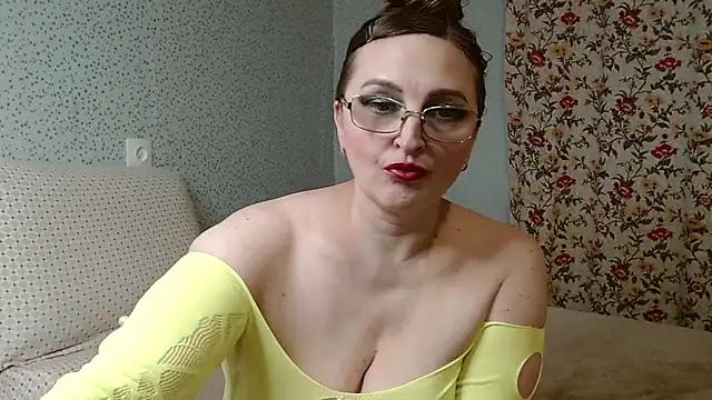 MermaidCurves - tease me make my pussy wet and horny