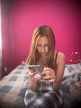 Nenaaa-Neniux - Desnuda