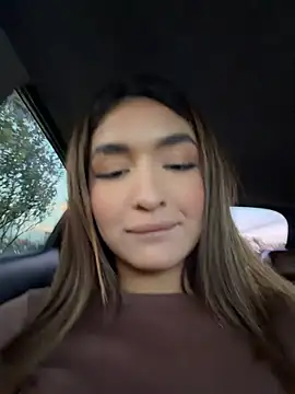 Jenn_fit - SQUIRT IN THE CAR