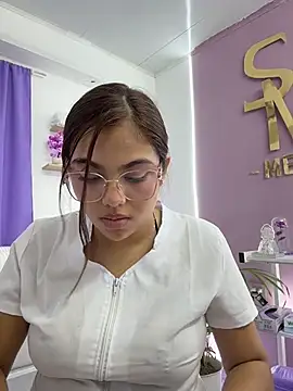 Babysaritaa - show your legs