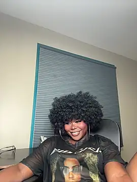 WomanNextdoor1 - Make this pussy scream 🙀 🍑💦daddy
