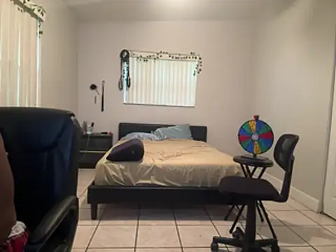 Gator_Zoe - 5 minute blowjob
