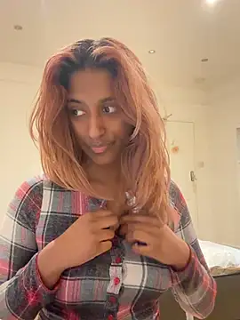DonnaShy - Robe tease🫦