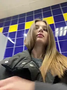 KrisMagnoly - VibRRRRate my pussy