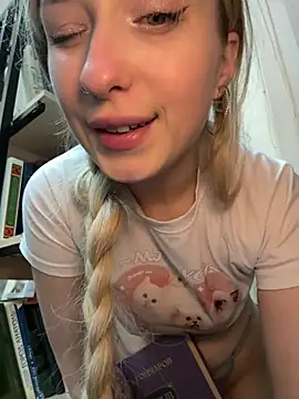 LollyPollly - FLASH+SLAP BOOBS IN LIBRARY 🍒🍒🍒