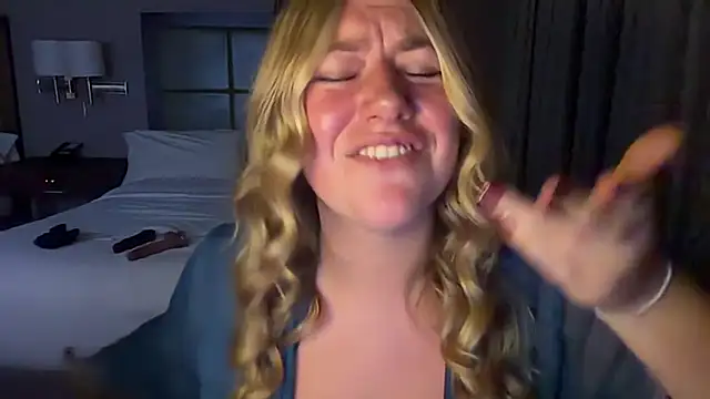 Allyanalangell - cum show