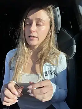 Lunagirl13 - Come get some food with me 😋