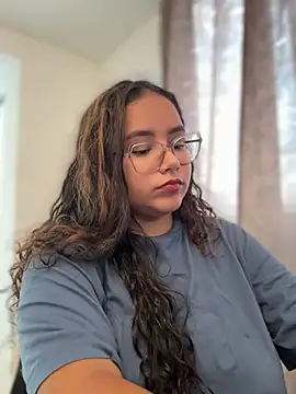 CurlyGirl_1 - 💕Fingering wet pussy
