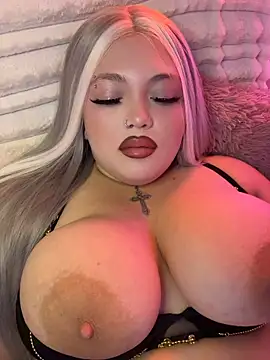 ChloeLockhart - SQUIRT