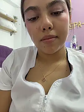 Babysaritaa - show your legs