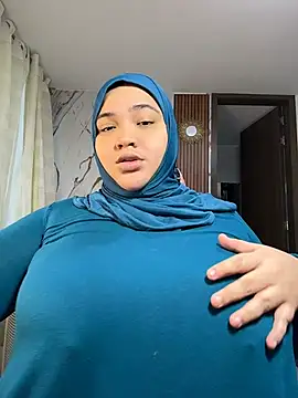 Sweetmuslim01 - video Sofia licks friend's pussy 🥵🥛