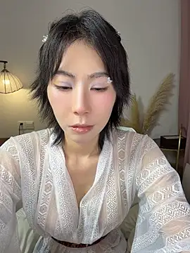Nanako99 - 小粉插入5分钟