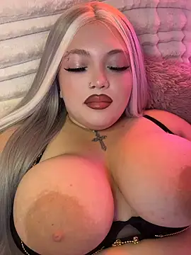 ChloeLockhart - SQUIRT