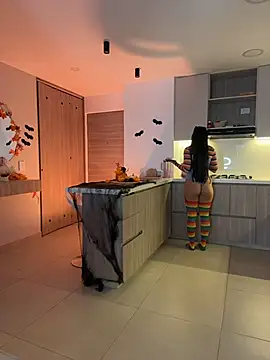 Celeste_Amber - Tits out and spit them🔥