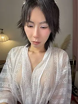 Nanako99 - 小粉插入5分钟