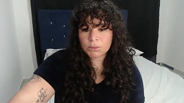 ANGELIQUE_KLANE - plug anal